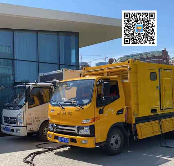 抱由镇出租发电车