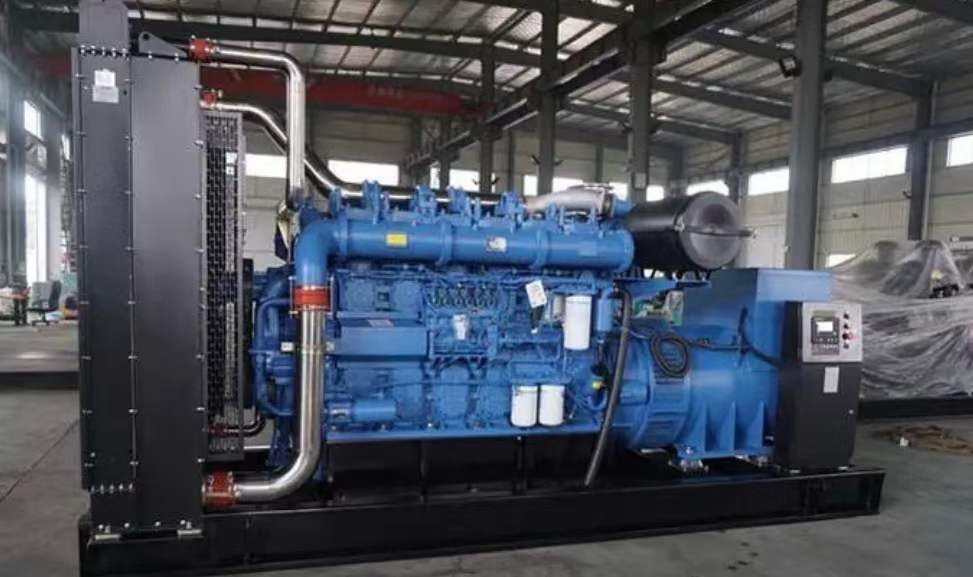 抱由镇800kW 柴油发电机的输出电流是恒定的吗？